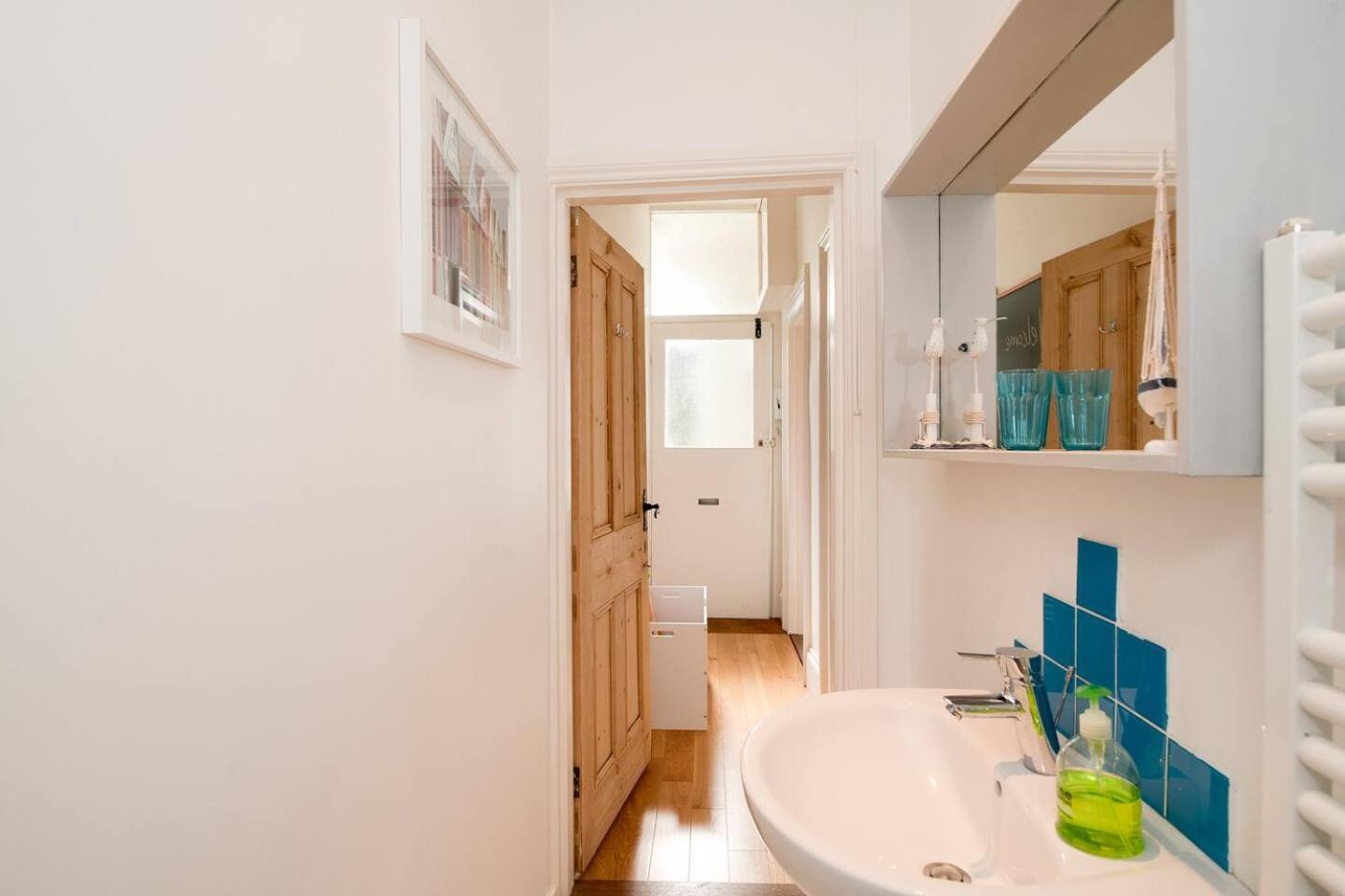 Family Friendly Flat Just Minutes From The Beach! Portsmouth Exteriér fotografie
